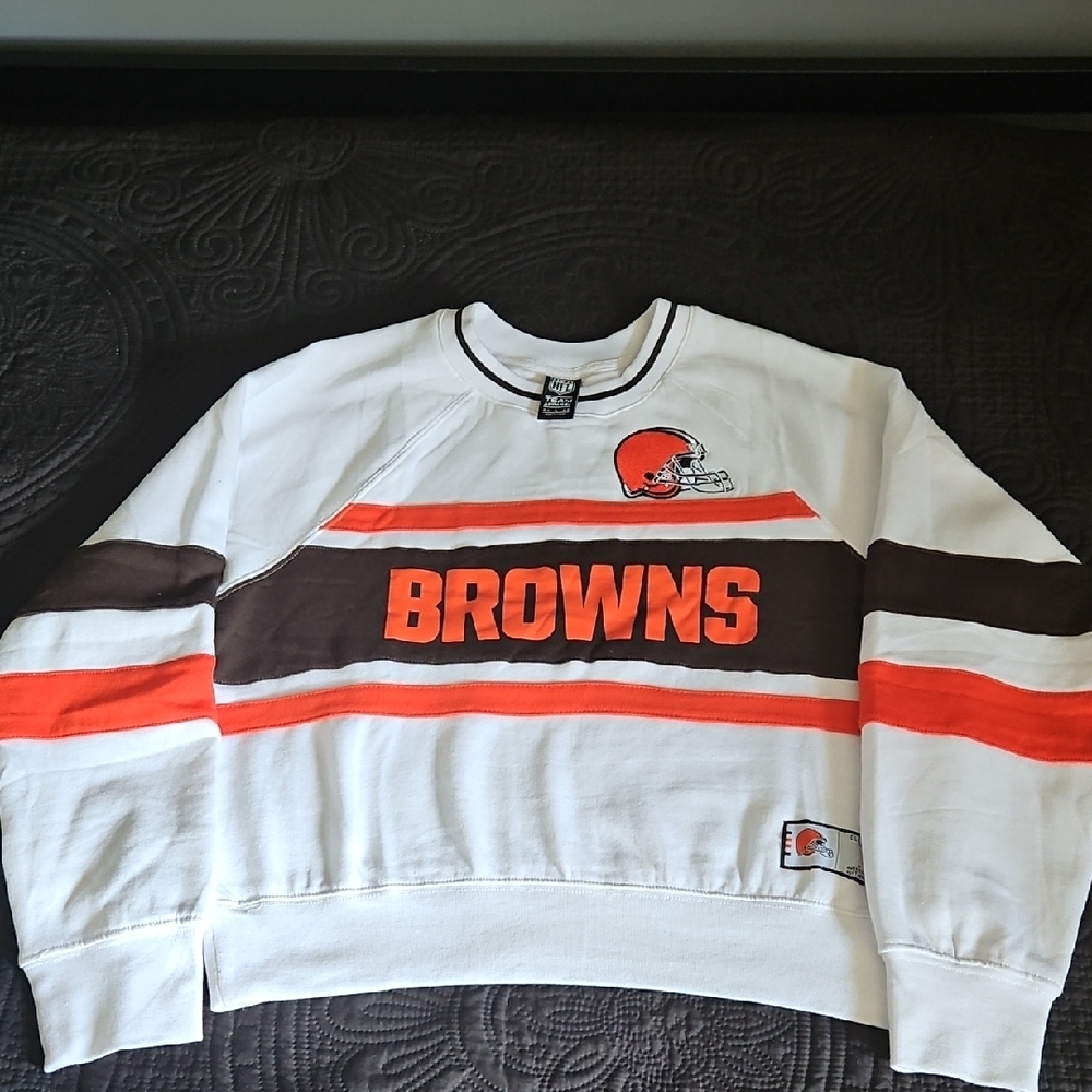 NFL Cleveland Browns Orange and White Crop Sweatshirt